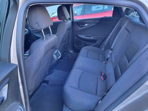Used 2023 Chevrolet Malibu LT image 32