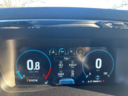 Used 2023 Ford F150 Lariat w/ FX4 Off-Road Package image 19