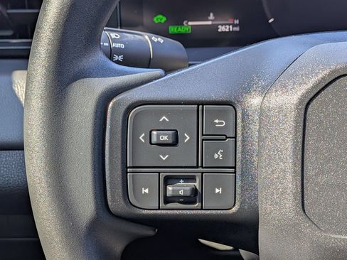 Used 2026 Toyota RAV4 LE AWD/4WD image 18
