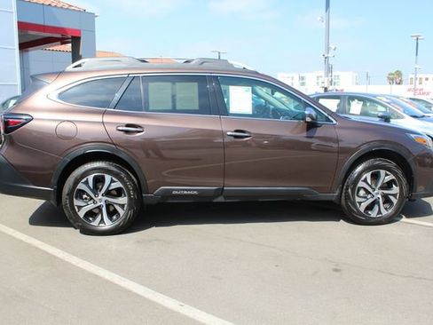 Used 2020 Subaru Outback Touring AWD/4WD image 16