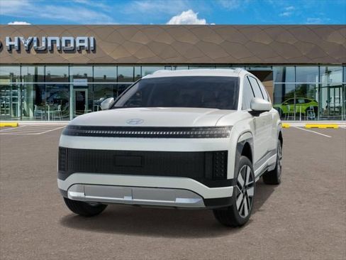 New 2026 Hyundai Ioniq 9 SEL image 6