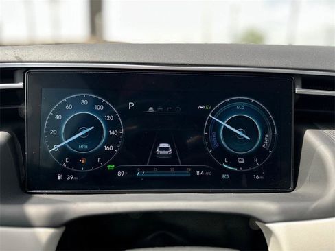 Used 2024 Hyundai Tucson Limited image 9