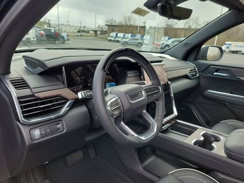 New 2026 GMC Acadia Denali w/ Super Cruise Package image 19