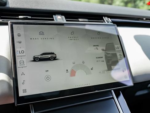 New 2026 Land Rover Range Rover Velar S AWD/4WD image 35