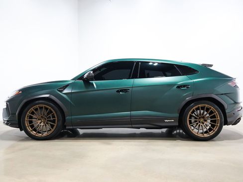 Used 2024 Lamborghini Urus Performante image 13