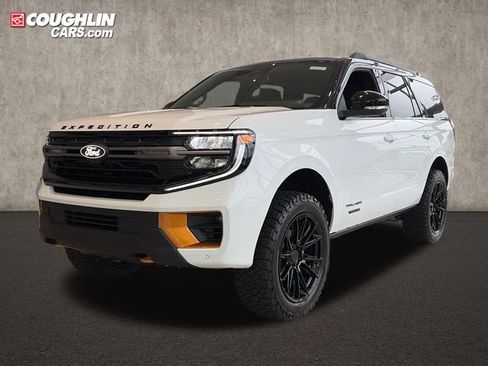 New 2027 Ford Expedition Tremor w/ Driver's Package AWD/4WD image 3