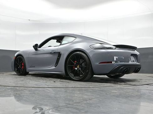 Used 2023 Porsche 718 Cayman GTS RWD image 33