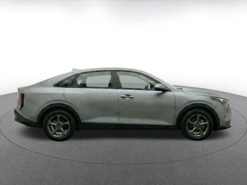 Used 2025 Kia K4 FWD image 10