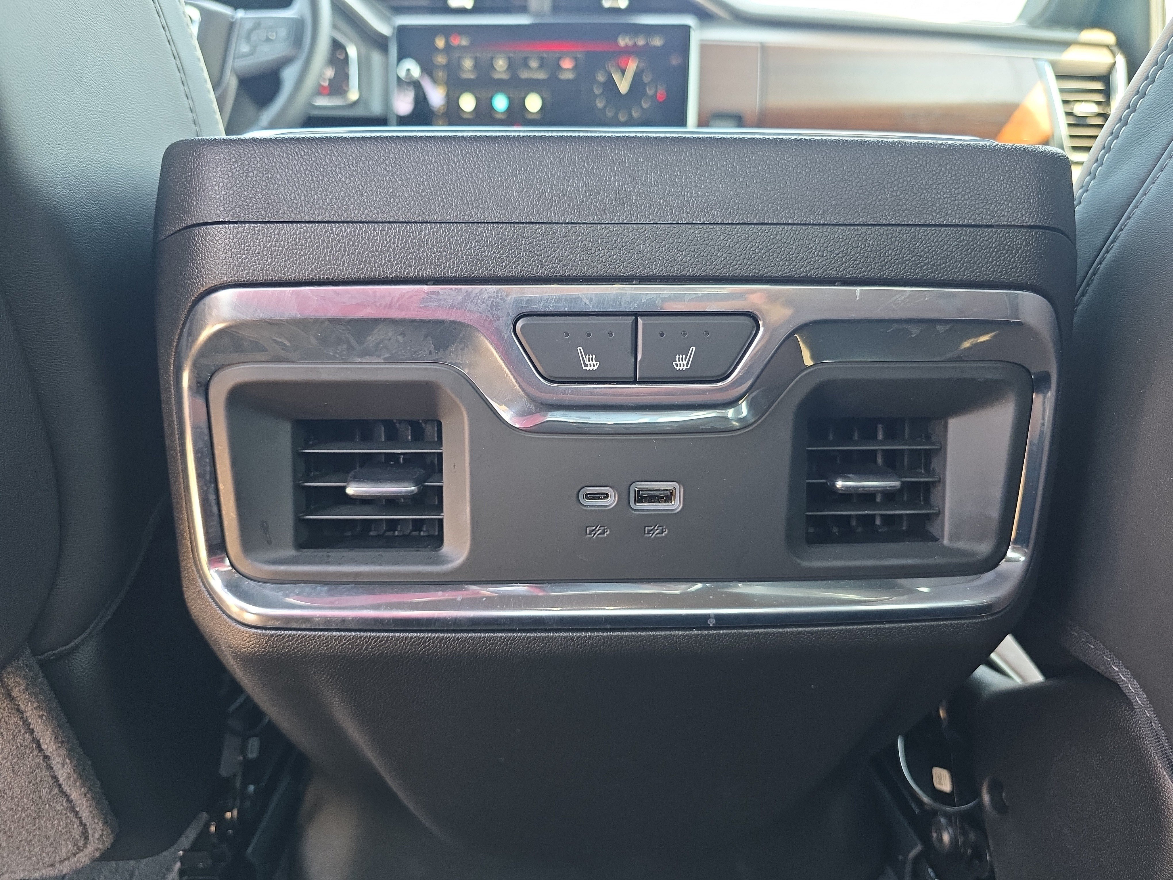 Used 2026 GMC Sierra 1500 Denali Ultimate AWD/4WD image 7