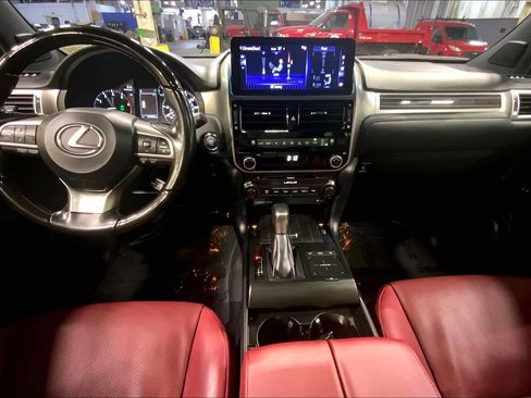 Certified 2023 Lexus GX 460 Premium w/ Premium Package image 15