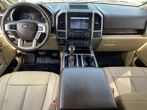 Used 2019 Ford F150 Lariat w/ Equipment Group 501A Mid image 14