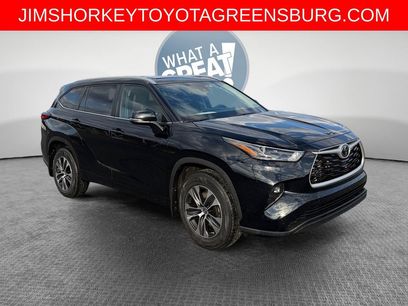 Used 2023 Toyota Highlander XLE