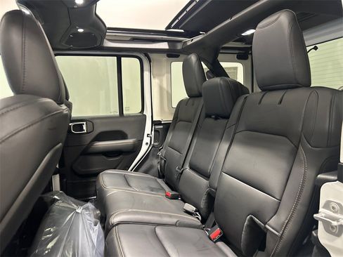 New 2026 Jeep Wrangler Sahara image 33