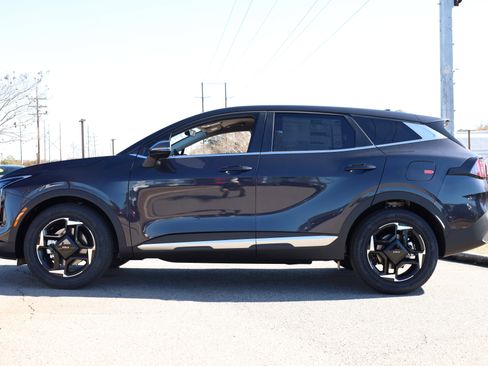 New 2026 Kia Sportage EX image 8