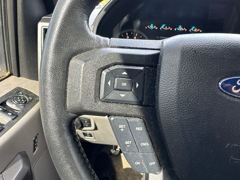 Used 2020 Ford F150 XLT w/ Equipment Group 302A Luxury AWD/4WD image 13
