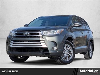 Used 2019 Toyota Highlander XLE