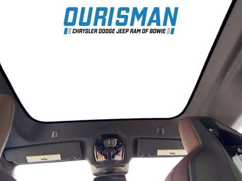 Used 2023 BMW iX xDrive50 w/ Convenience Package image 27