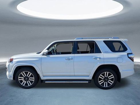 Used 2021 Toyota 4Runner Limited image 7