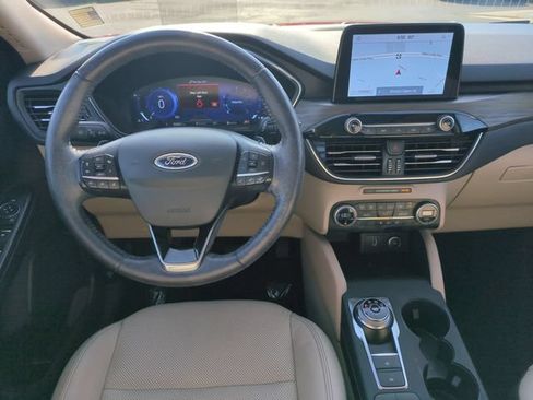 Used 2020 Ford Escape Titanium w/ Titanium Premium Package 2.0 AWD/4WD image 31