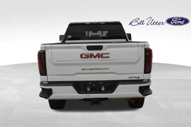 Used 2024 GMC Sierra 2500 AT4 w/ AT4 Premium Plus Package AWD/4WD image 6