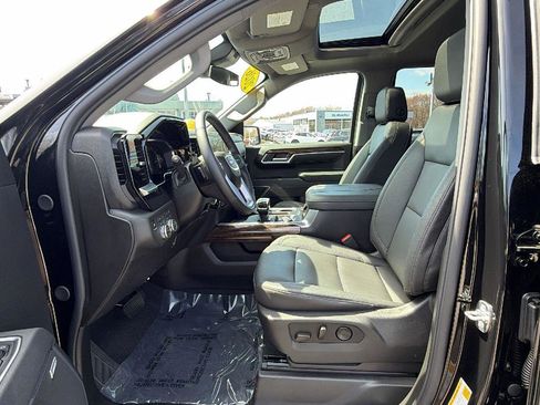 New 2026 GMC Sierra 1500 Elevation w/ Elevation Premium Package image 15