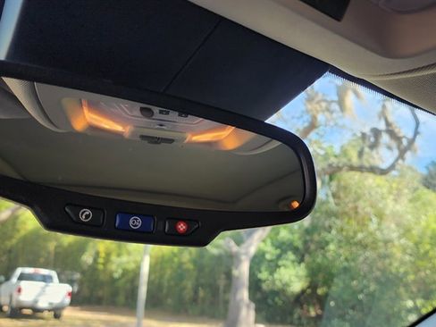 Used 2011 Cadillac SRX Performance image 31