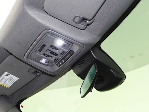 Used 2024 Chevrolet Silverado 1500 LT Trail Boss w/ Convenience Package II image 17