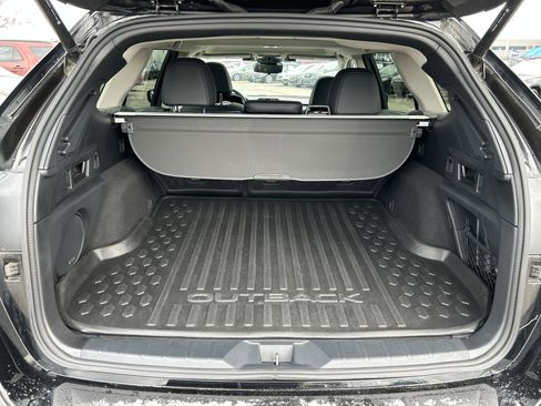 Used 2023 Subaru Outback Touring image 27