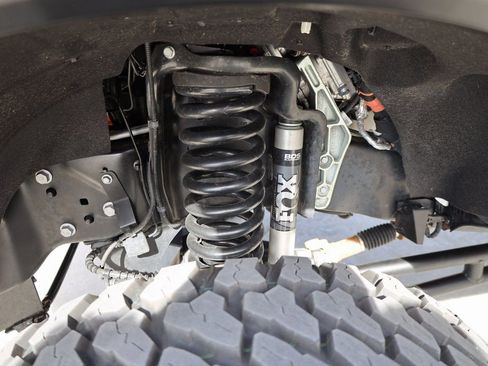 Used 2025 Ford F350 Platinum w/ Platinum Plus Package image 11