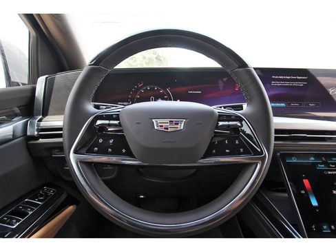 New 2026 Cadillac Escalade Luxury w/ Touring Package AWD/4WD image 14