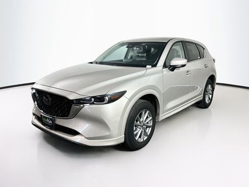 Used 2025 MAZDA CX-5 AWD 2.5 S w/ Preferred Package image 3