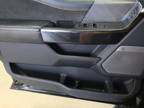 Used 2023 Ford F150 Platinum image 11