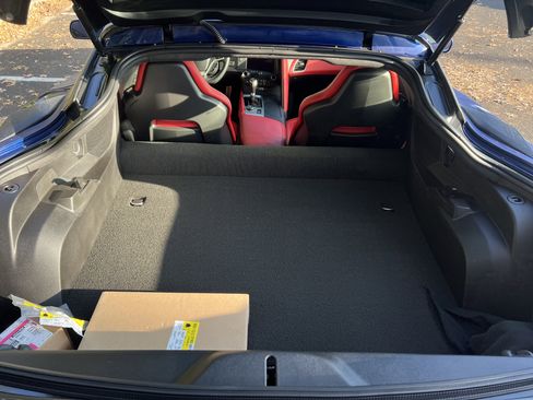 Used 2016 Chevrolet Corvette Z06 w/ 3LZ Preferred Equipment Group image 11