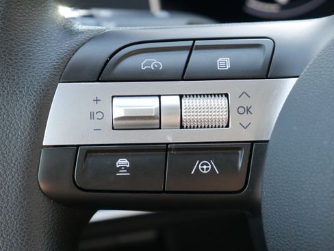 Used 2026 Hyundai Tucson SE AWD/4WD image 23