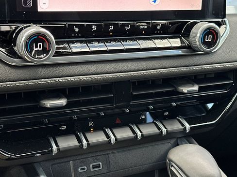 New 2026 Chevrolet Colorado LT image 20