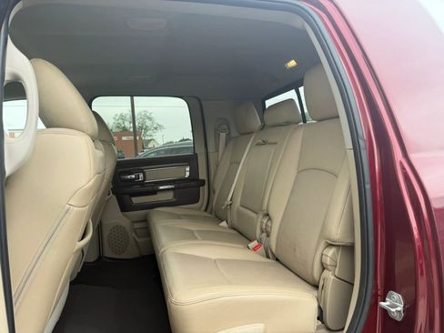 Used 2017 RAM 2500 Laramie image 13