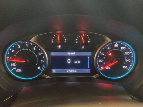 Used 2024 Chevrolet Equinox RS FWD image 23