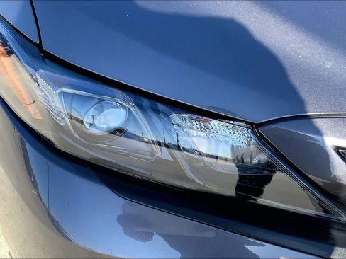 Used 2023 Toyota Camry SE image 25