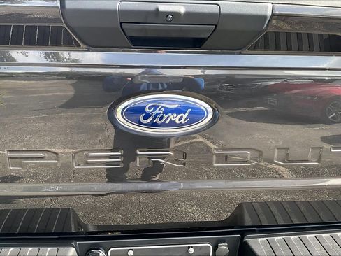 Used 2024 Ford F250 XLT w/ FX4 Off-Road Package AWD/4WD image 33