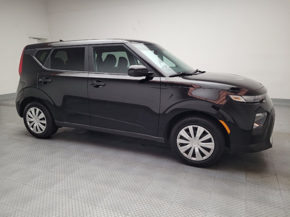Used 2020 Kia Soul LX FWD image 11