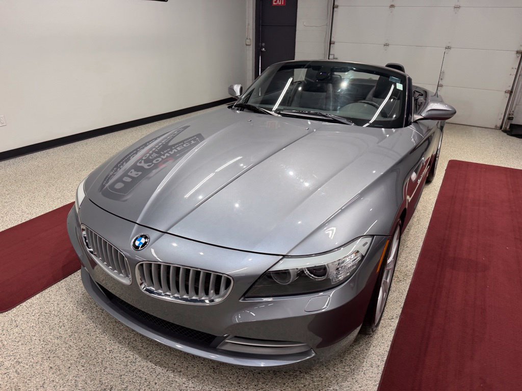 Used 2012 BMW Z4 sDrive35i RWD image 5