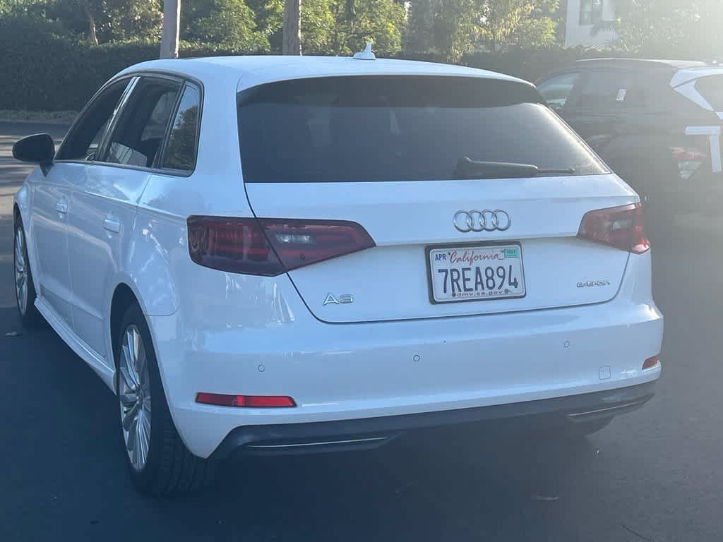 Used 2016 Audi A3 e-tron Premium w/ Audi MMI Navigation Plus FWD image 4