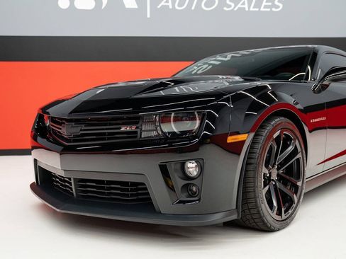 Used 2014 Chevrolet Camaro ZL1 RWD image 5