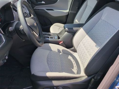Used 2024 Chevrolet Equinox LT FWD image 11