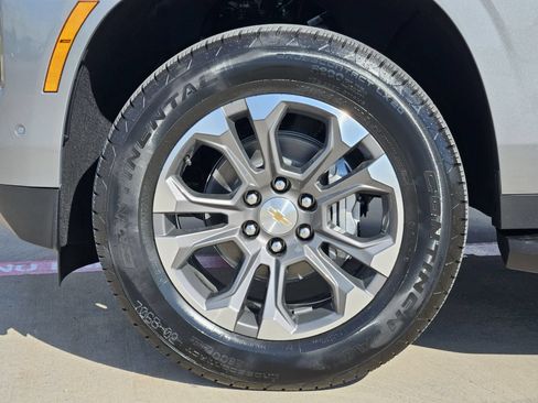 New 2026 Chevrolet Tahoe LT w/ Comfort Package RWD image 13