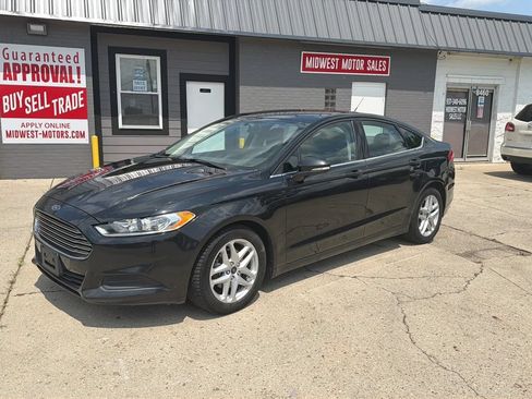 Used 2014 Ford Fusion SE FWD image 1
