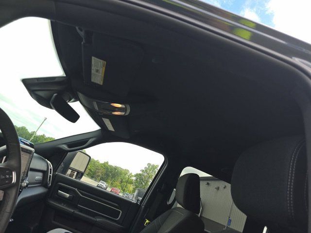 Used 2025 RAM 2500 Big Horn AWD/4WD image 5