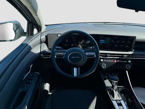 New 2026 Hyundai Tucson SEL image 15