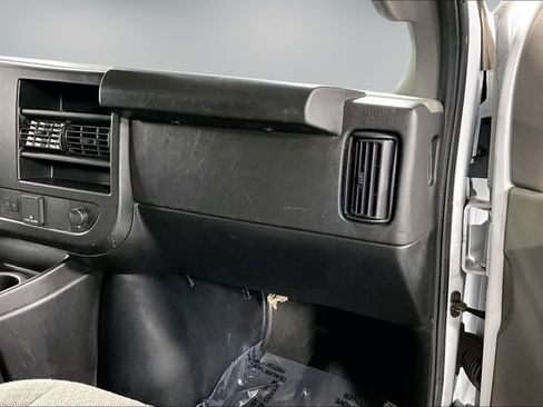 Used 2024 Chevrolet Express 3500 LT w/ LT Preferred Equipment Group RWD image 24