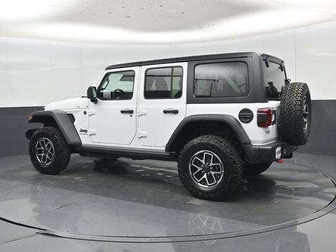 Used 2026 Jeep Wrangler Unlimited Rubicon AWD/4WD image 32